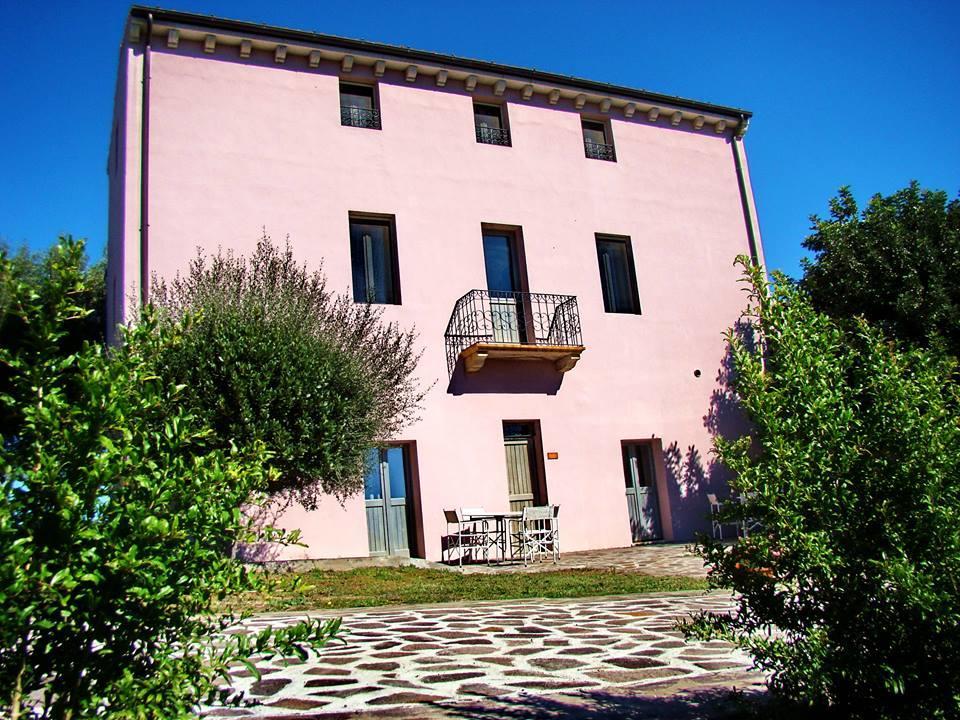 Liscia Country Relais Guest House Sant'Antonio di Gallura Exterior photo