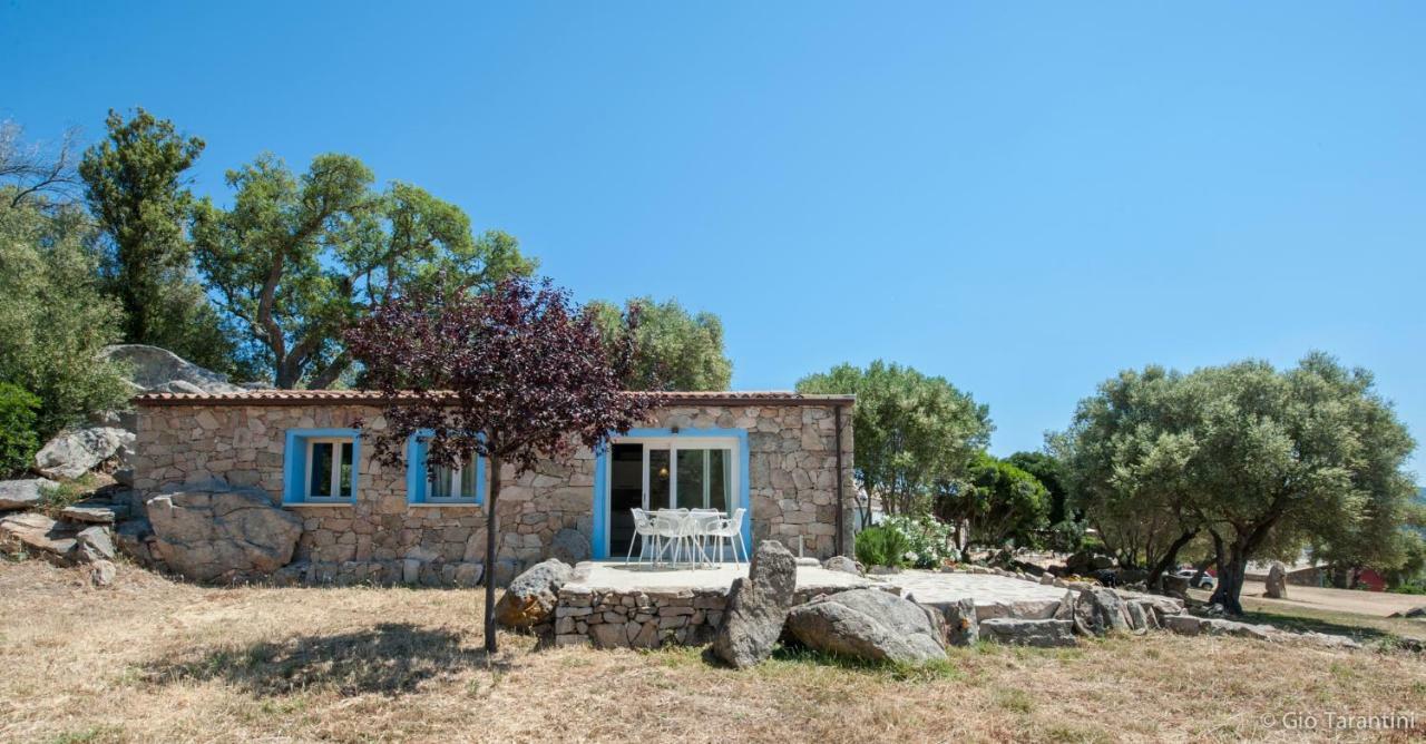 Liscia Country Relais Guest House Sant'Antonio di Gallura Exterior photo